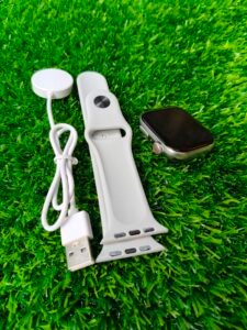 সেম গেটাপ ঘড়ি X10 Pro Max(Amoled Screen)। ভিডিওতে দেখানো একটা বেল্ট একটা কাভার তো পাচ্ছেনি পছন্দ মতো।কম দামে Apple Watch Series 10 এর মজা নিতে আজি ওর্ডার করুণ😍 - Image 5